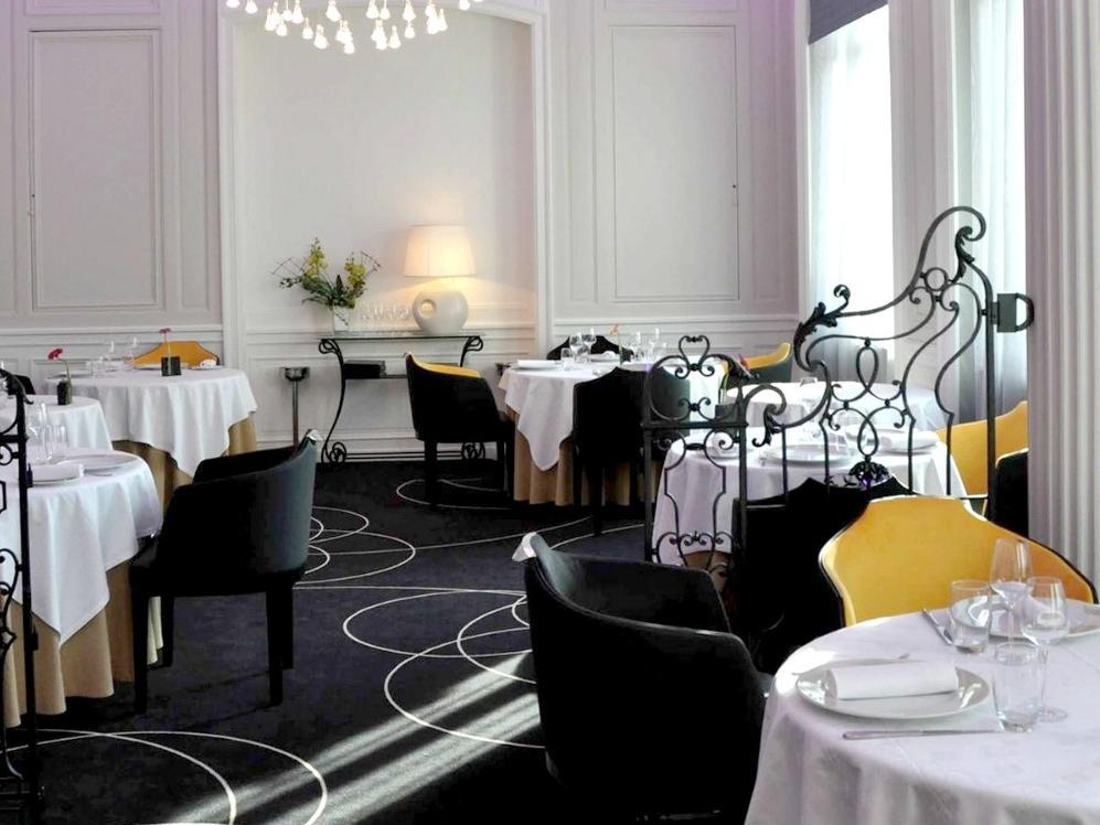 Chateau Blanchard Chazelles-sur-Lyon Buitenkant foto